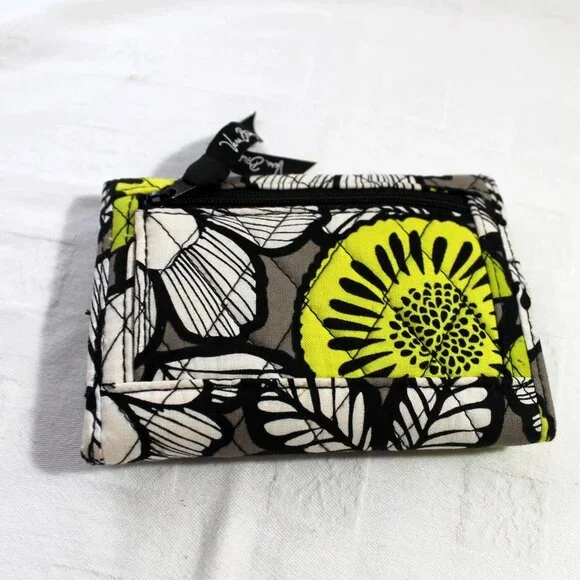 Vera Bradley Small Citron Wallet, Like New - Picture 2 of 9